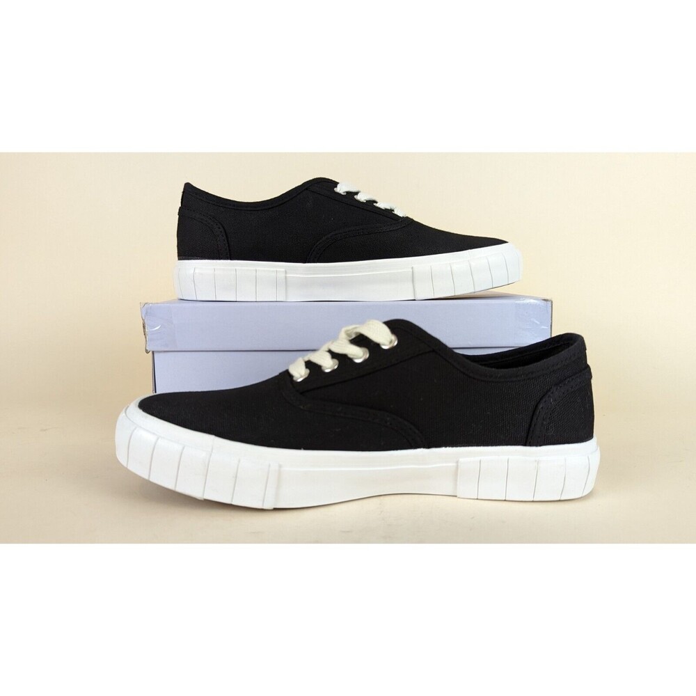 Madden Girl Bexx Lace Up Sneakers Womens 10 M Black Canvas Casual Low Top NWB